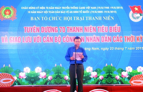 Đồng chí Đặng Quốc Toàn – Bí thư BCH Trung ương Đoàn phát biểu tại buổi lễ