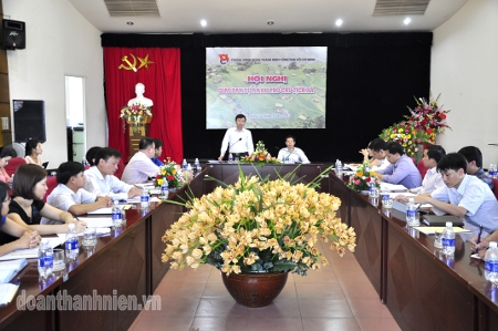 Bí thư Trung ương Đoàn Đặng Quốc Toàn phát biểu kết luận Hội nghị.