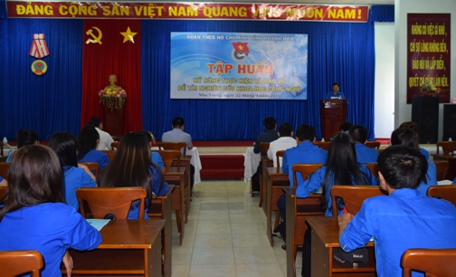 Quang cảnh lớp tập huấn