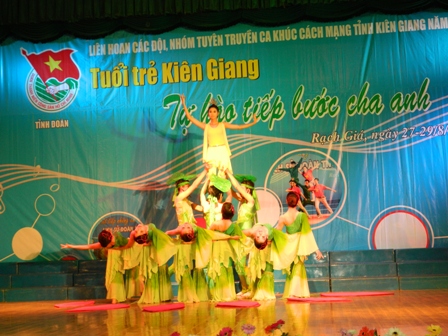 Tiết mục tham gia tại liên hoan